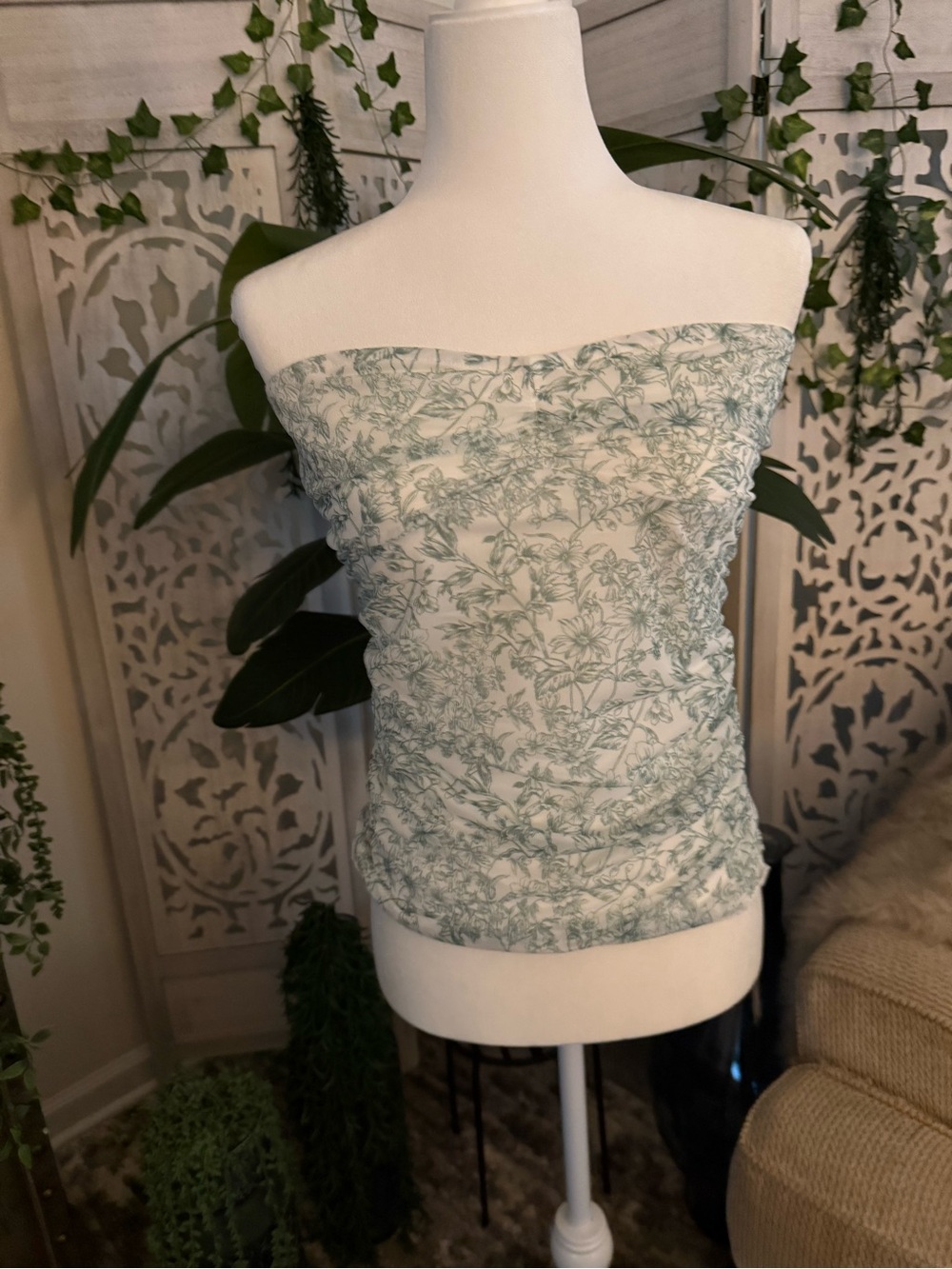 Source Unknown Sage Green Floral Tube Top